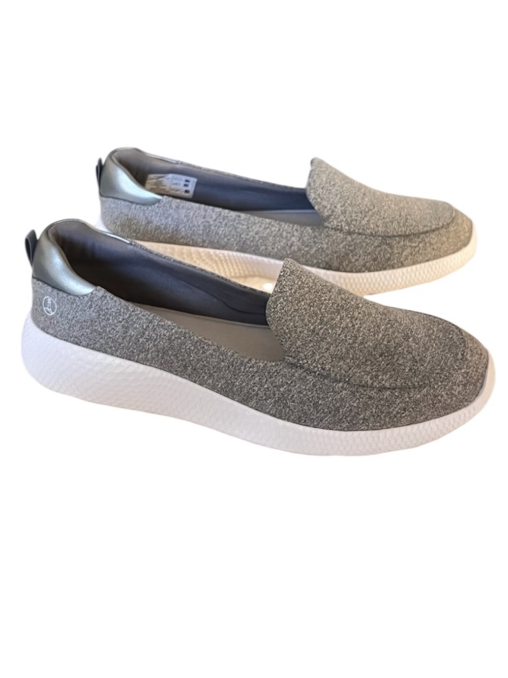 Lands’ End Gatas Ladies Gray Slip-on Walking Shoes